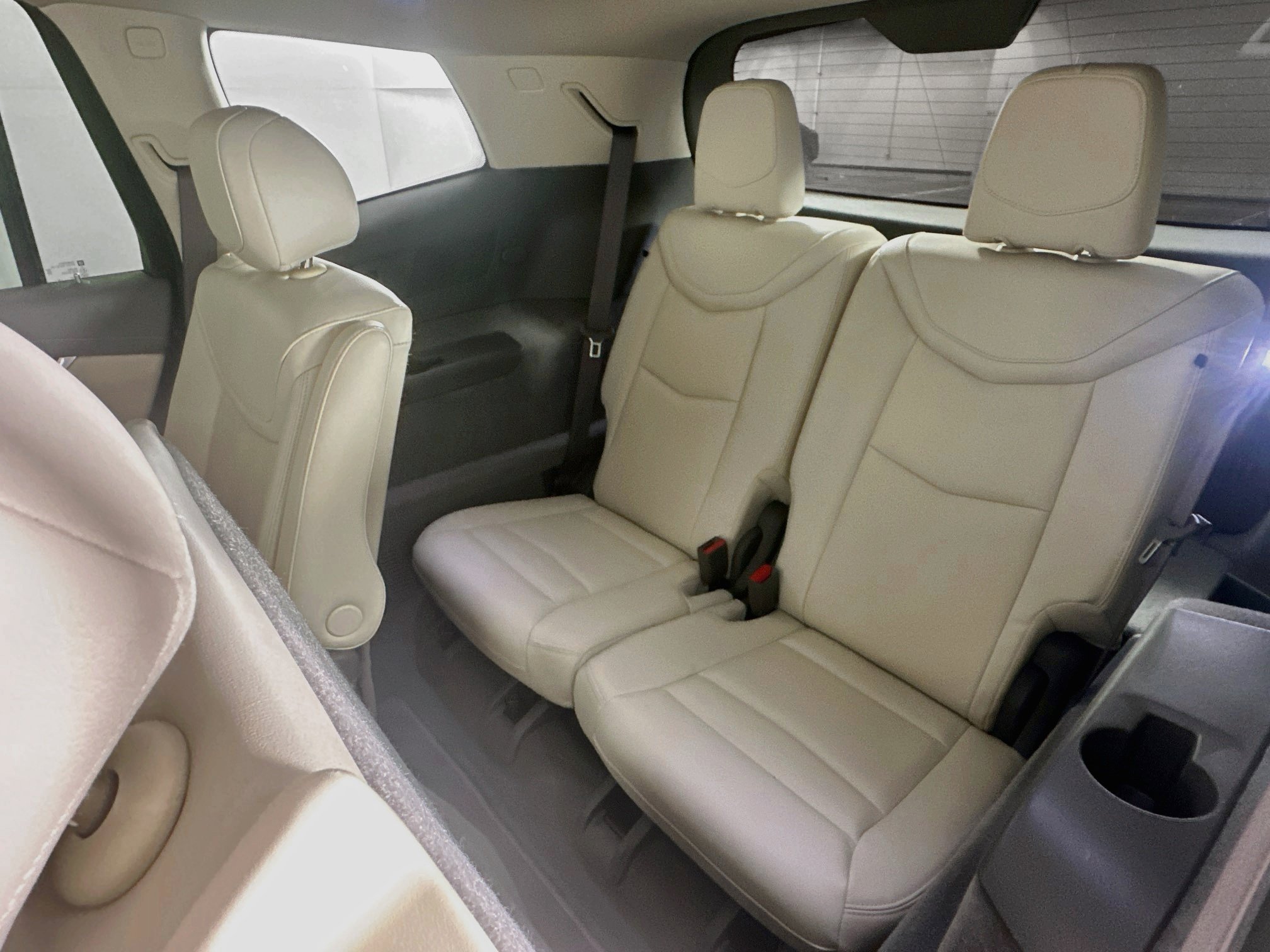 Used 2023 Cadillac XT6 Premium Luxury w/ Technology Package FWD image 29