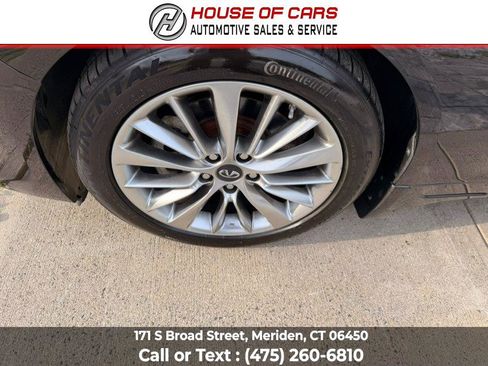 Used 2018 INFINITI Q50 Luxe w/ Sensory Package (Luxe) AWD/4WD image 11