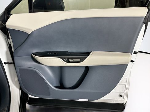 Used 2023 Lexus RZ 450e Premium w/ Technology Package image 33