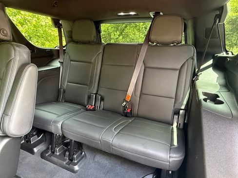 Used 2021 GMC Yukon Denali w/ Denali Premium Package AWD/4WD image 21
