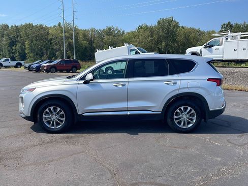 Used 2019 Hyundai Santa Fe SEL AWD/4WD image 2