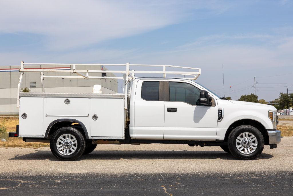 Used 2019 Ford F350 XL w/ STX Appearance Package RWD image 8