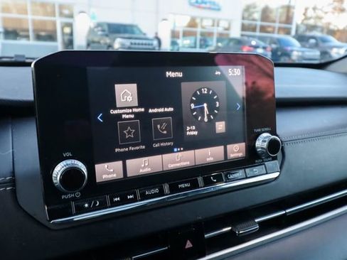 Used 2022 Mitsubishi Outlander SEL Black Edition image 9