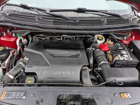 Used 2018 Ford Explorer Sport w/ Equipment Group 401A image 9