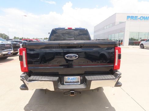 Used 2023 Ford F250 Lariat w/ Lariat Ultimate Package AWD/4WD image 13