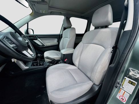 Used 2017 Subaru Forester 2.5i Premium w/ Popular Package #2A AWD/4WD image 19