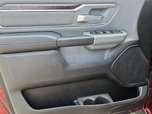 Used 2020 RAM 1500 Big Horn AWD/4WD image 12