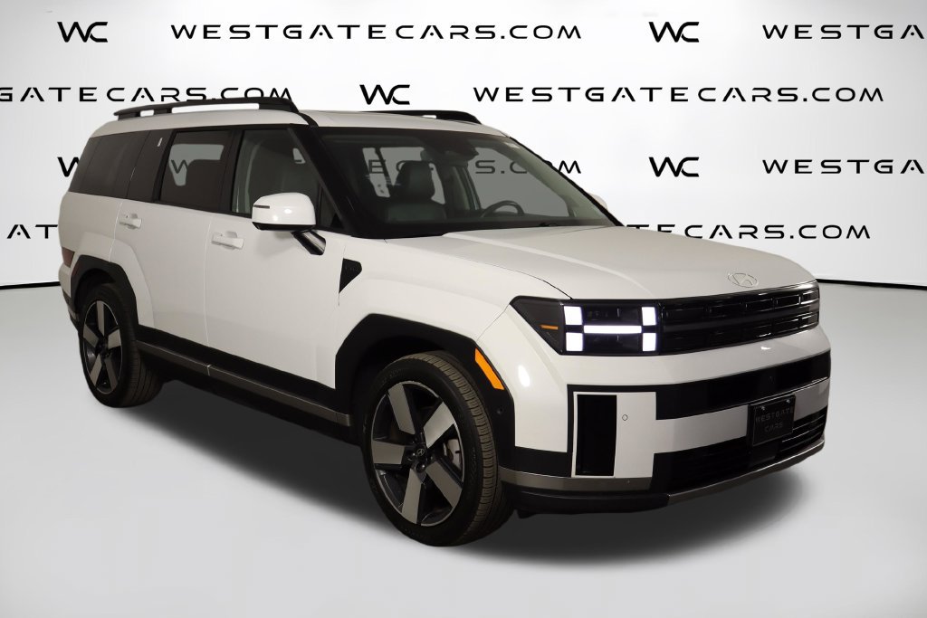Used 2025 Hyundai Santa Fe Limited AWD/4WD image 41