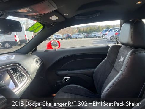 Used 2018 Dodge Challenger R/T Scat Pack image 22