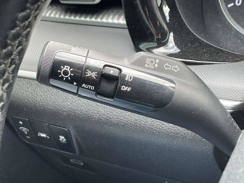 Used 2021 Kia K5 GT-Line AWD/4WD image 32