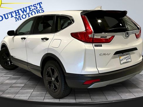 Used 2019 Honda CR-V LX image 5
