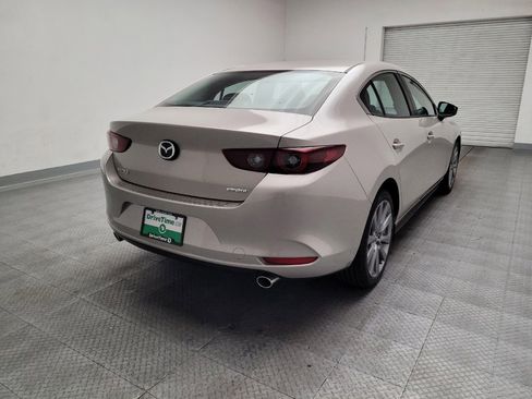 Used 2022 MAZDA MAZDA3 s FWD image 7