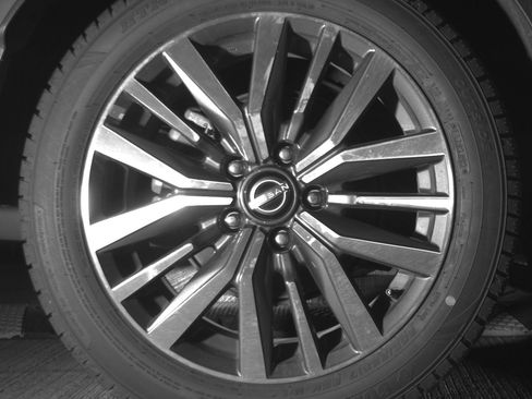 Used 2024 Nissan Kicks SV image 15