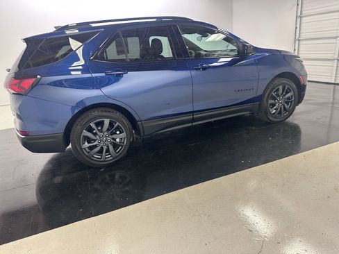 Used 2023 Chevrolet Equinox RS image 17