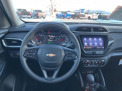 Used 2023 Chevrolet TrailBlazer LT w/ Convenience Package image 23