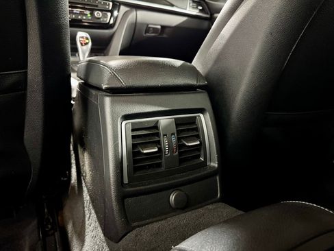 Used 2018 BMW 430i Convertible image 25