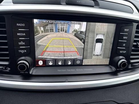 Used 2019 Kia Sorento SX w/ SX Touring Package AWD/4WD image 34