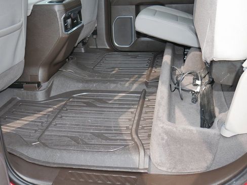 Used 2023 GMC Sierra 1500 SLT w/ SLT Premium Package image 34