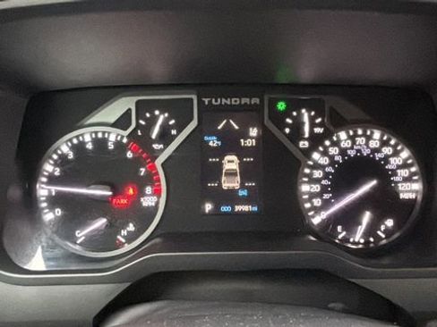 Used 2022 Toyota Tundra Limited image 12