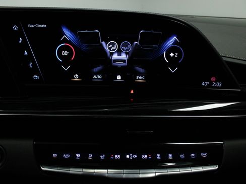 Used 2021 Cadillac Escalade Sport w/ Driver Assist Tech Package image 32