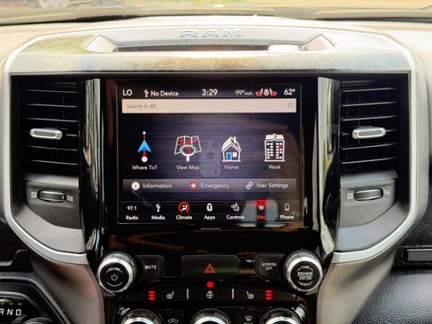 Used 2019 RAM 1500 Big Horn AWD/4WD image 64