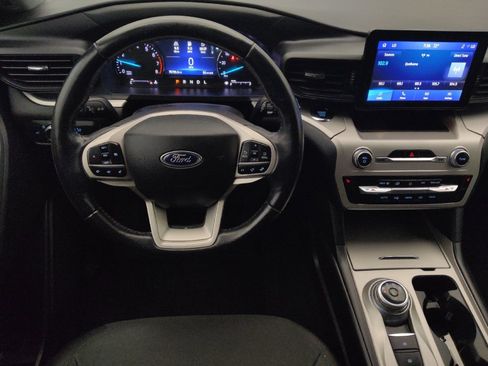 Used 2022 Ford Explorer XLT RWD image 22