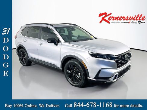 Used 2025 Honda CR-V Sport Touring image 1