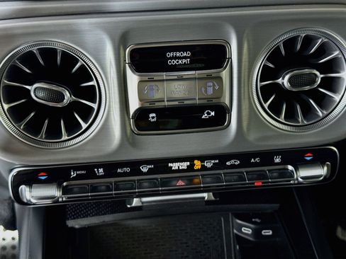Used 2025 Mercedes-Benz G 580 w/ EQ Technology image 18