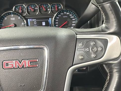 Used 2018 GMC Sierra 1500 SLT image 22