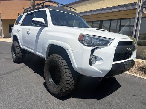 Used 2016 Toyota 4Runner TRD Pro AWD/4WD image 9