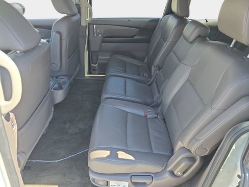 Used 2017 Honda Odyssey Touring image 19