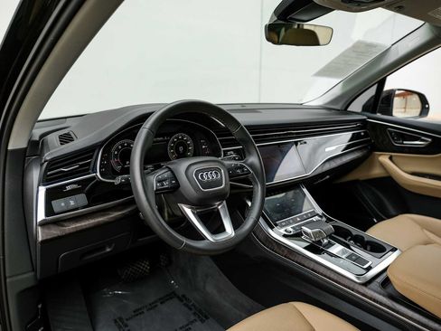 Used 2024 Audi Q7 2.0T Premium Plus w/ Premium Plus Package AWD/4WD image 3