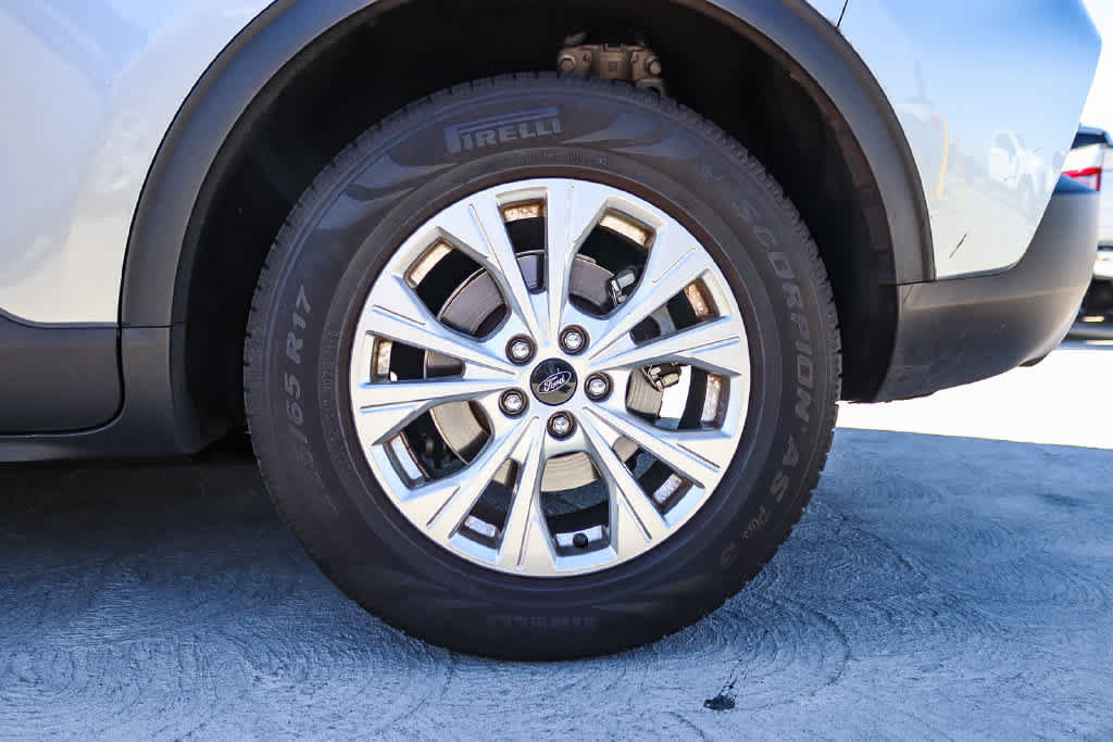 Used 2023 Ford Escape Active w/ Tech Pack #1 FWD image 10