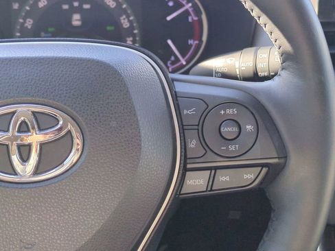 Used 2019 Toyota RAV4 Limited image 27