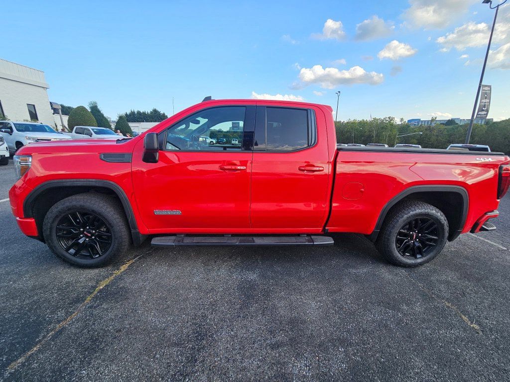 Used 2020 GMC Sierra 1500 Elevation w/ Elevation Value Package AWD/4WD image 4