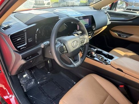 Used 2024 Lexus NX 250 FWD image 22