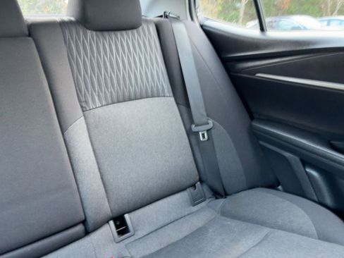 Used 2025 Toyota Camry LE image 23