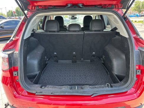 Used 2019 Jeep Compass Latitude AWD/4WD image 21