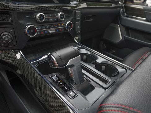 Used 2024 Ford F150 Lariat w/ Equipment Group 502A High image 22