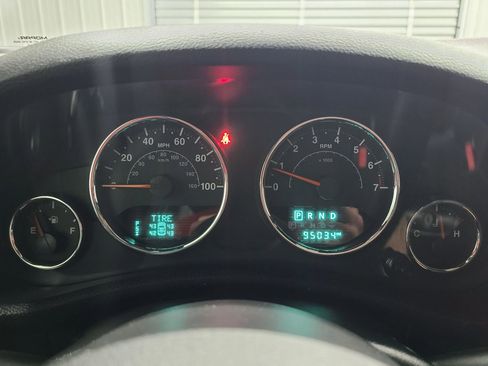 Used 2017 Jeep Wrangler Unlimited Sport AWD/4WD image 27