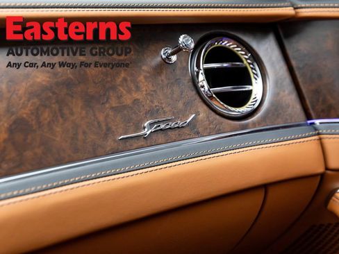 Used 2023 Bentley Flying Spur W12 AWD/4WD image 40