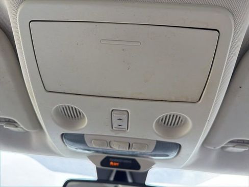 Used 2020 Ford EcoSport Titanium image 34