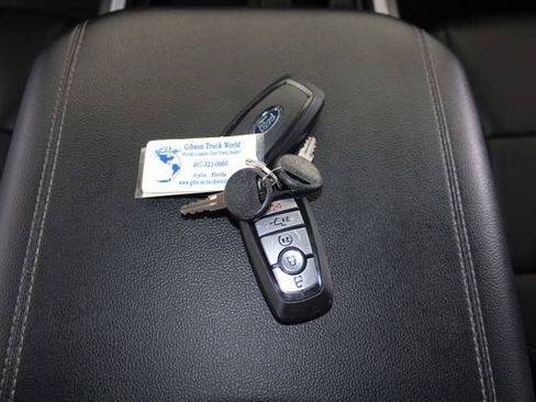 Used 2024 Ford F250 Lariat w/ Black Appearance Package image 32