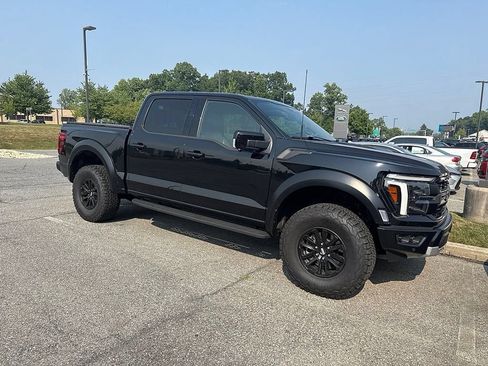 Used 2024 Ford F150 Raptor AWD/4WD image 10