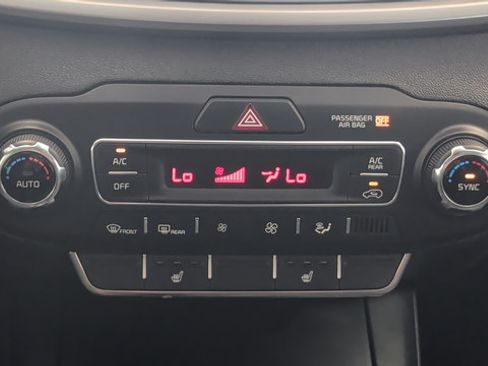 Used 2020 Kia Sorento S AWD/4WD image 17