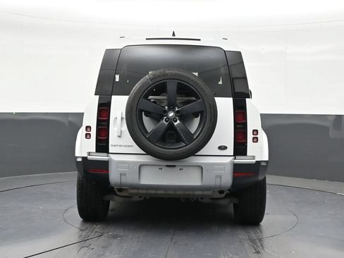 Used 2022 Land Rover Defender 90 AWD/4WD image 4