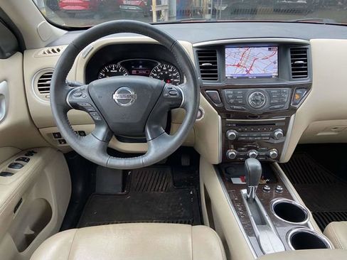 Used 2016 Nissan Pathfinder Platinum image 8