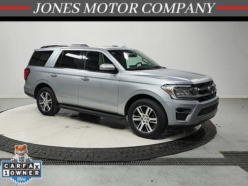 Used 2024 Ford Expedition Limited RWD image 1