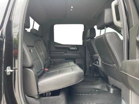 Used 2024 Chevrolet Silverado 1500 LTZ AWD/4WD image 17