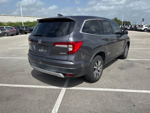 Used 2019 Honda Pilot EX image 5